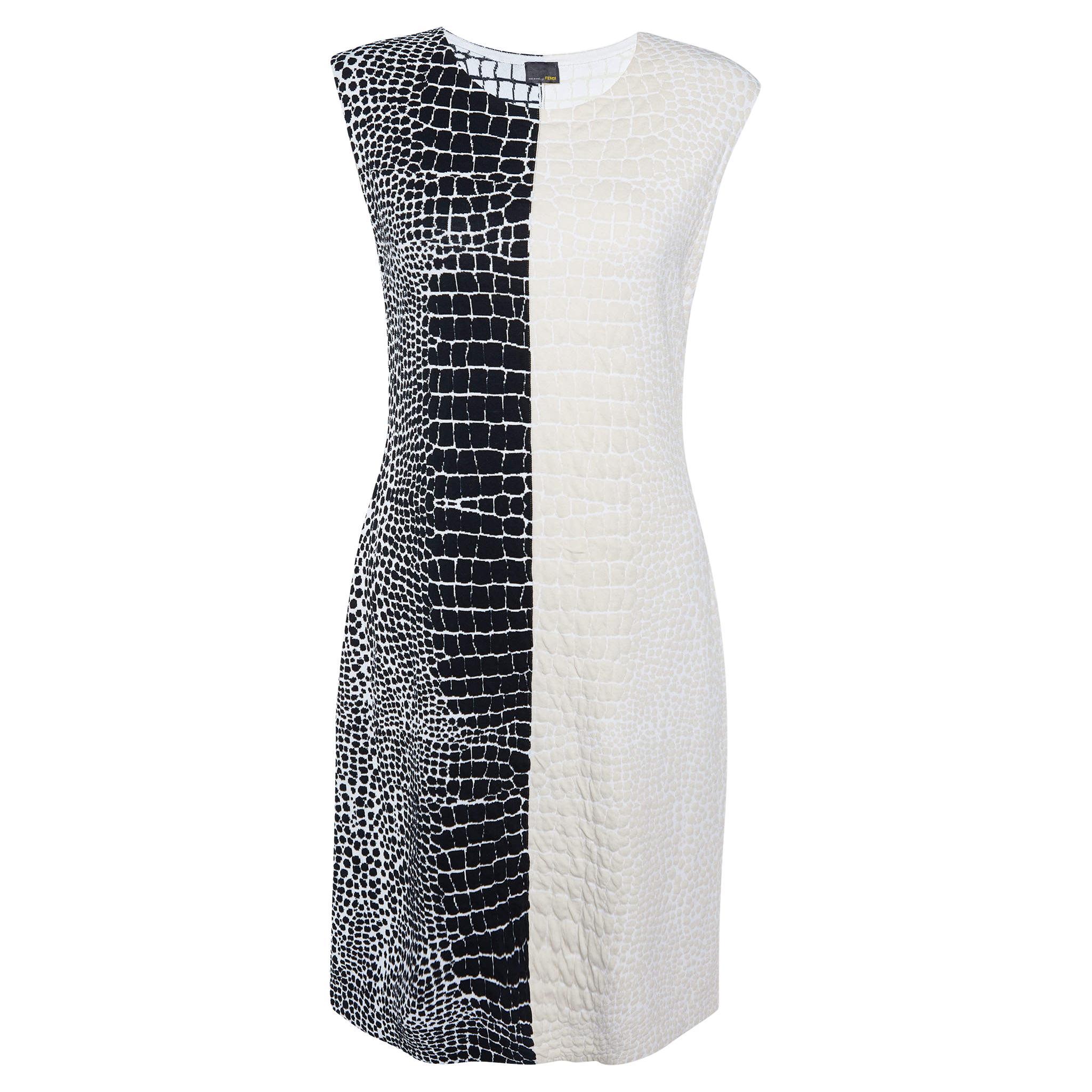 Fendi White/Black Crocodile Jacquard Knit Sleeveless Dress M For Sale