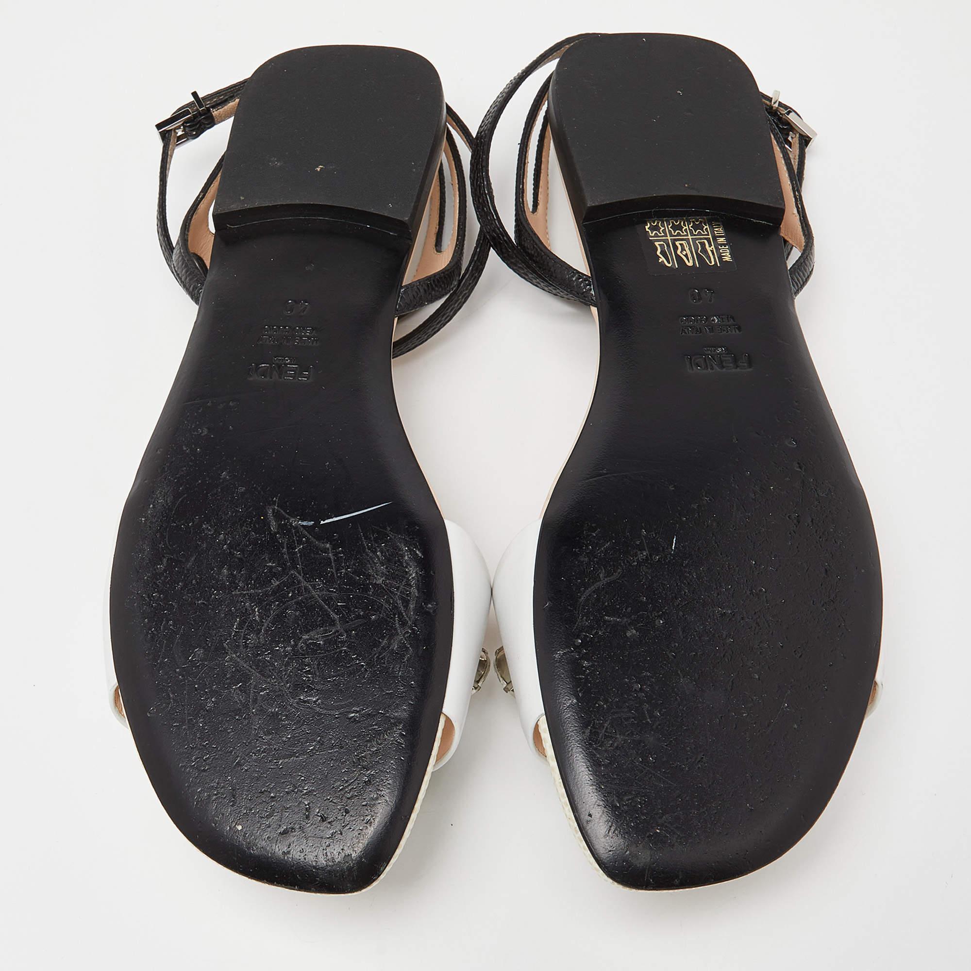 Women's Fendi White/Black Lizard Embossed Studded Ankle Strap Flat Sandals Size 40 For Sale