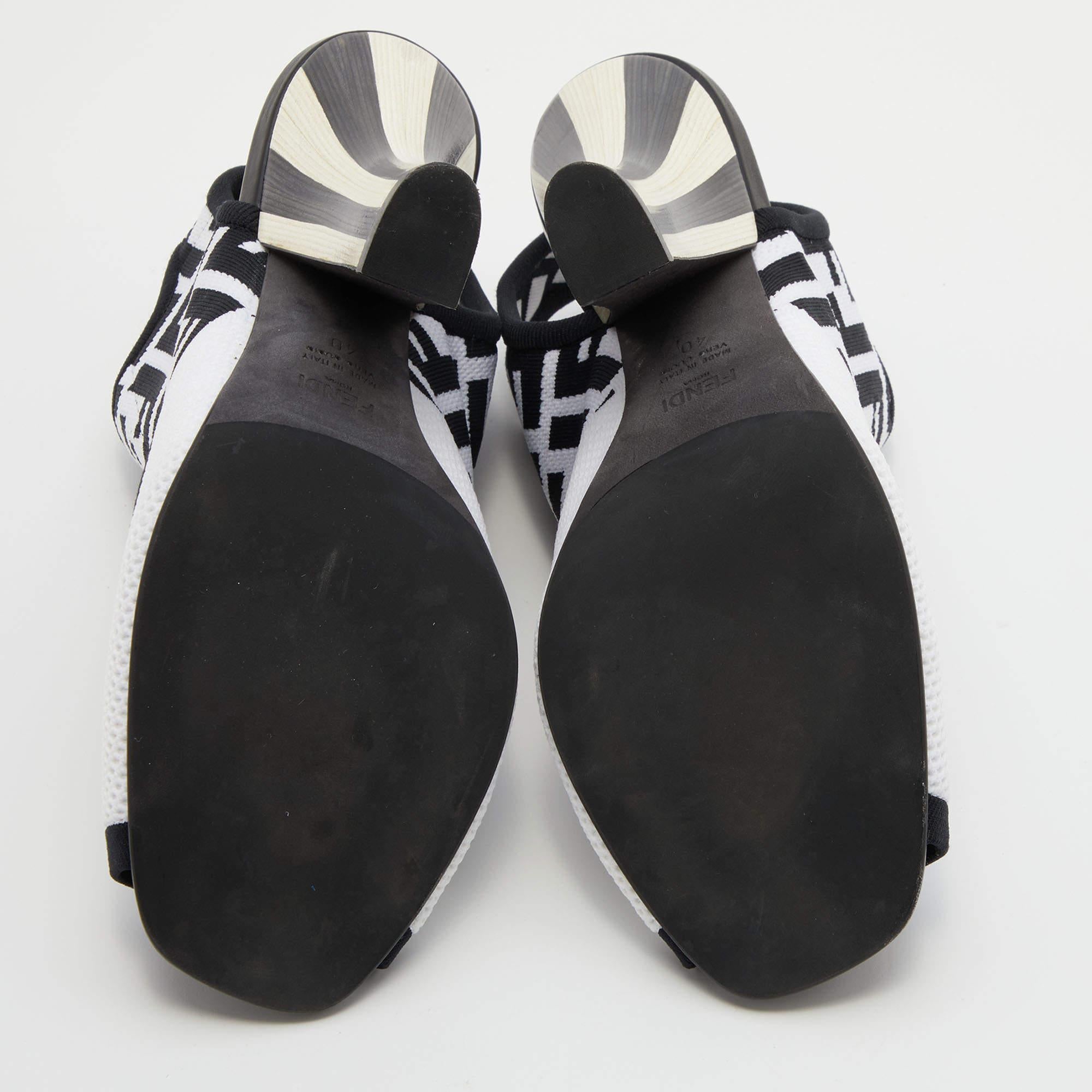 Fendi White/Black Zucca Knit Fabric Peep Toe Slingback Sandals Size 40 2