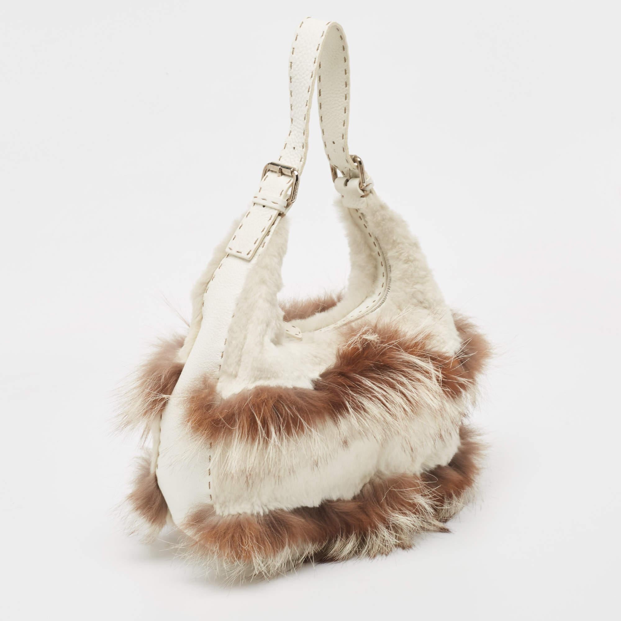Fendi White/Brown Selleria Leather and Rabbit Fur Zip Hobo For Sale 7
