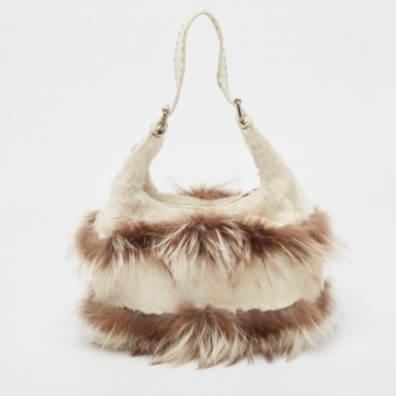 Fendi Hobo con cremallera de piel y piel de conejo Selleria blanco/marrón en venta 3
