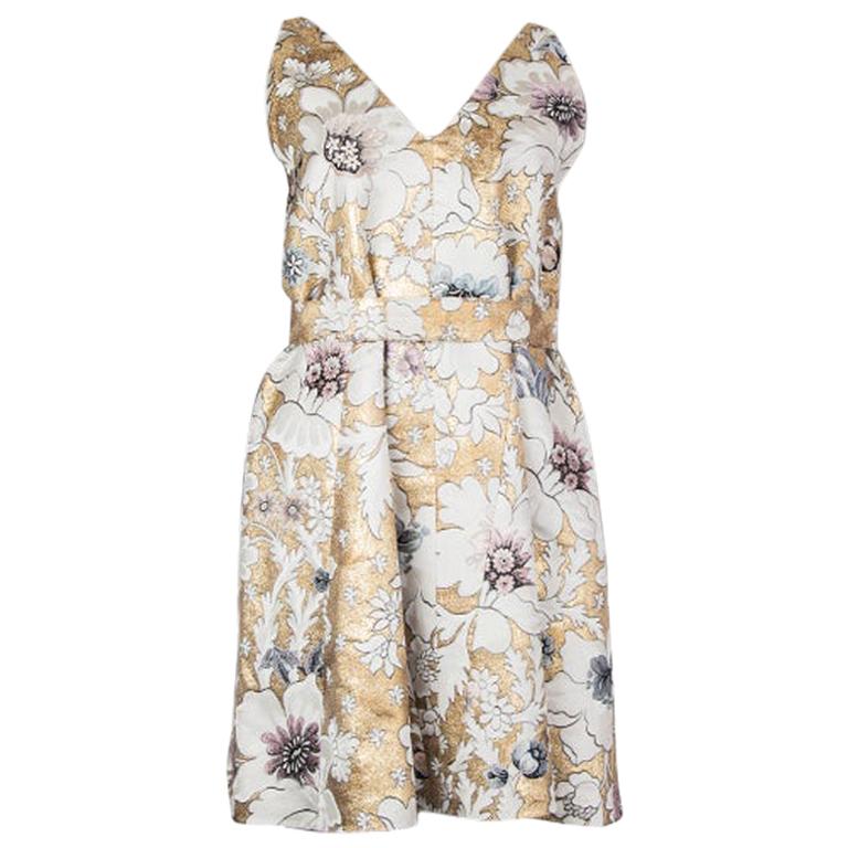 FENDI white and gold BROCADE GODET BELTED Sleeveless Dress 42 For Sale at  1stDibs | fendi gold dress, gold fendi dress, fendi floral dress