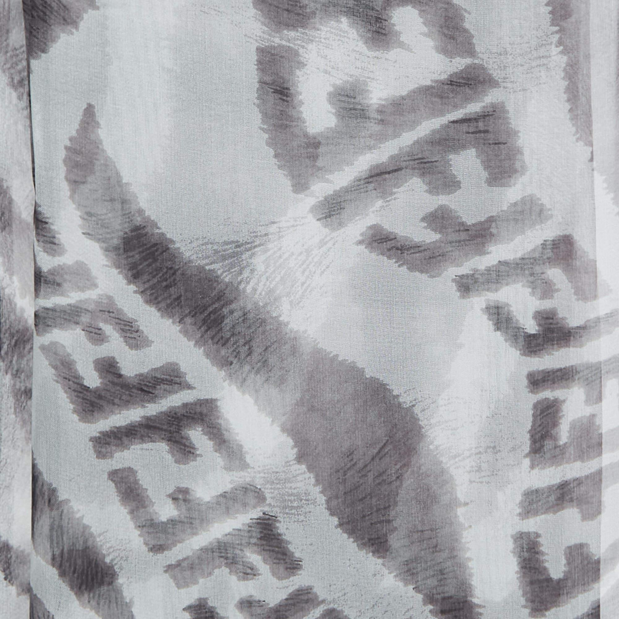 Fendi White/Grey Zucca Zebra Print Silk Chiffon Scarf In Good Condition In Dubai, Al Qouz 2
