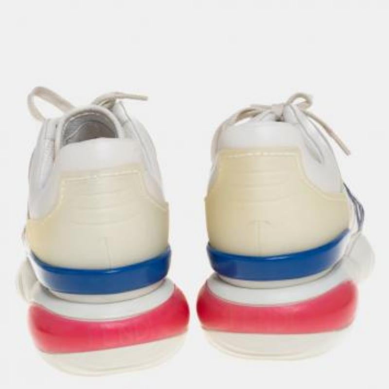 Fendi White Leather And Rubber Fendi-Fila Mania Logo Low Top Sneakers Size 39 For Sale 4