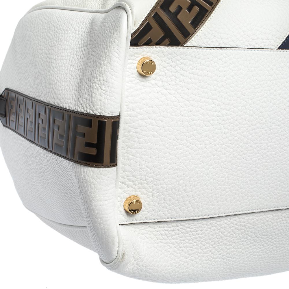 Fendi White Leather Logo Mania Weekender Bag In Excellent Condition In Dubai, Al Qouz 2