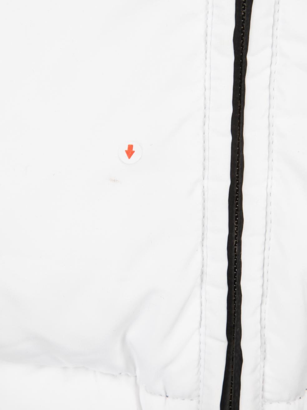 Fendi White Reversible Zucca Print Puffer Jacket Size M 3