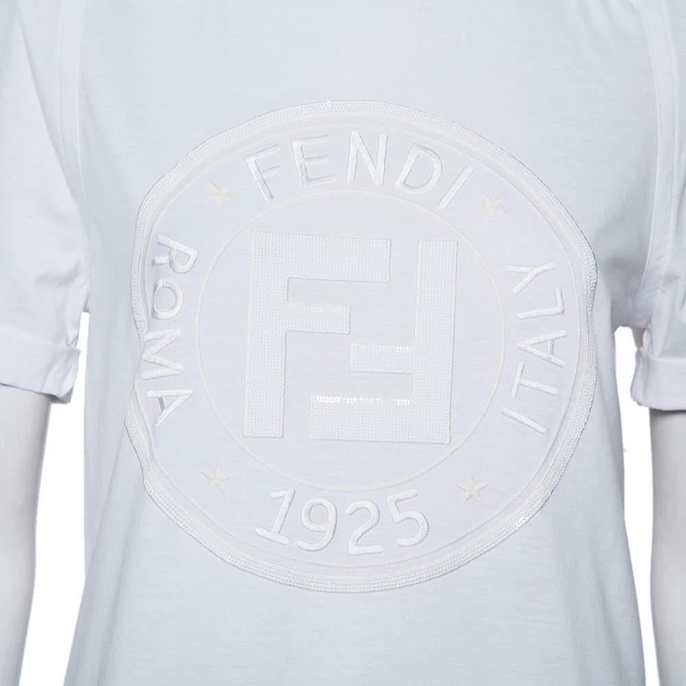 Fendi White Sequin Embellished Logo Embroidered Cotton Fringed Detail Tshirt XXS In Excellent Condition For Sale In Dubai, Al Qouz 2
