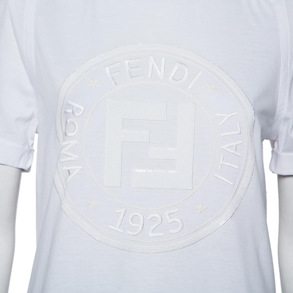 Fendi White Sequin Embellished Logo Embroidered Cotton Fringed T shirt XXS In Excellent Condition For Sale In Dubai, Al Qouz 2