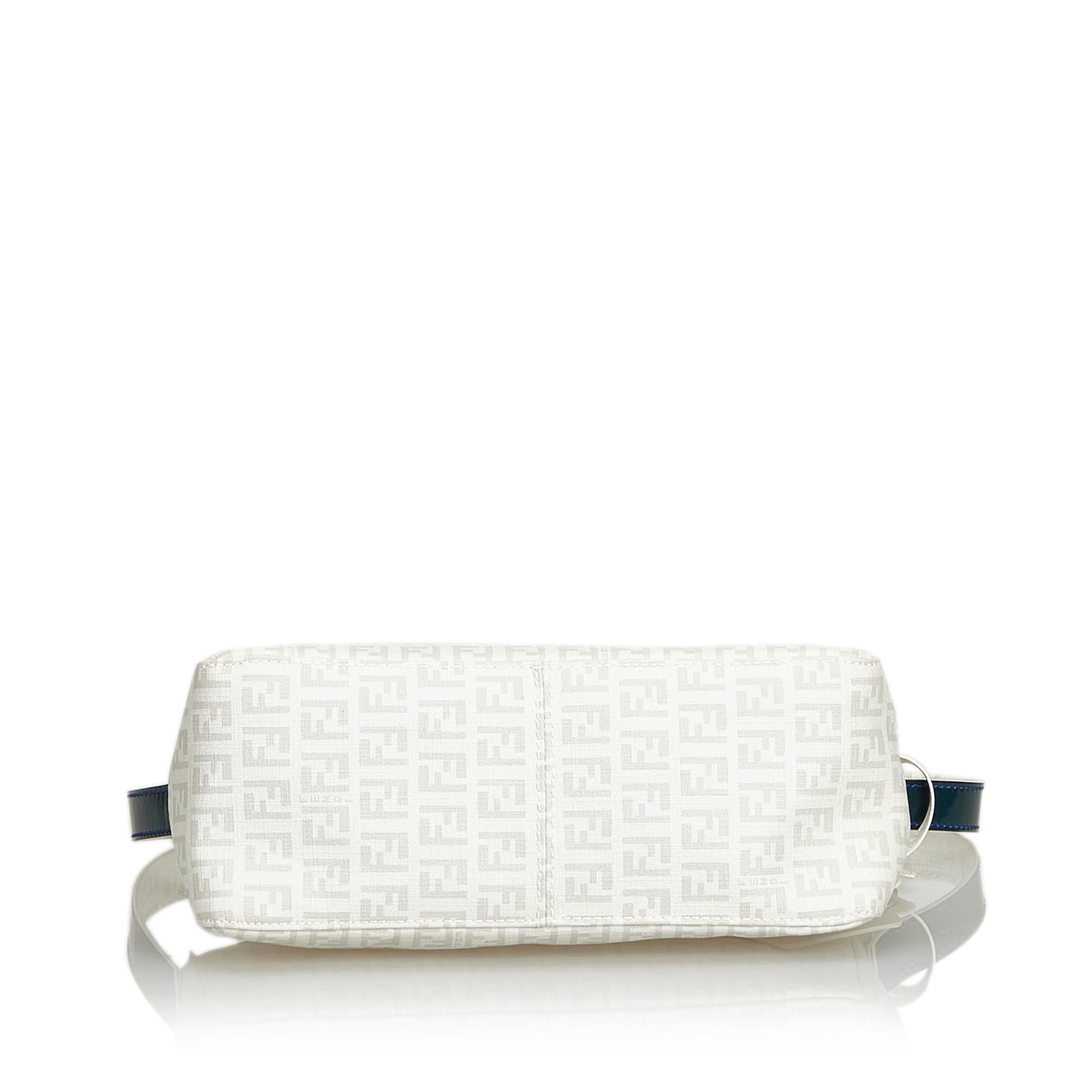 Fendi White Zucchino Canvas Baguette In Good Condition In Orlando, FL