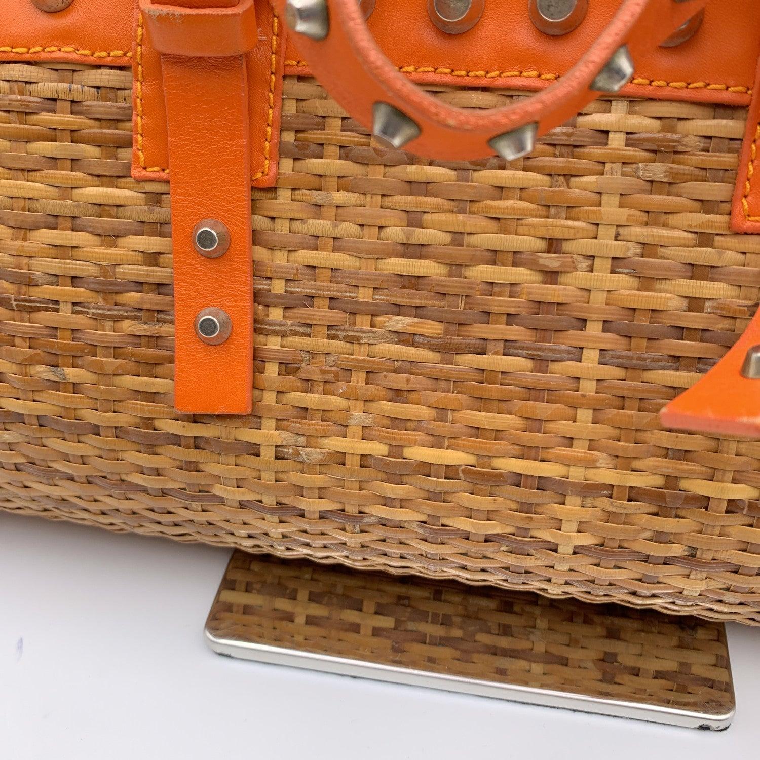 Fendi Wicker and Orange Leather Studded Tote Handbag Satchel For Sale 1