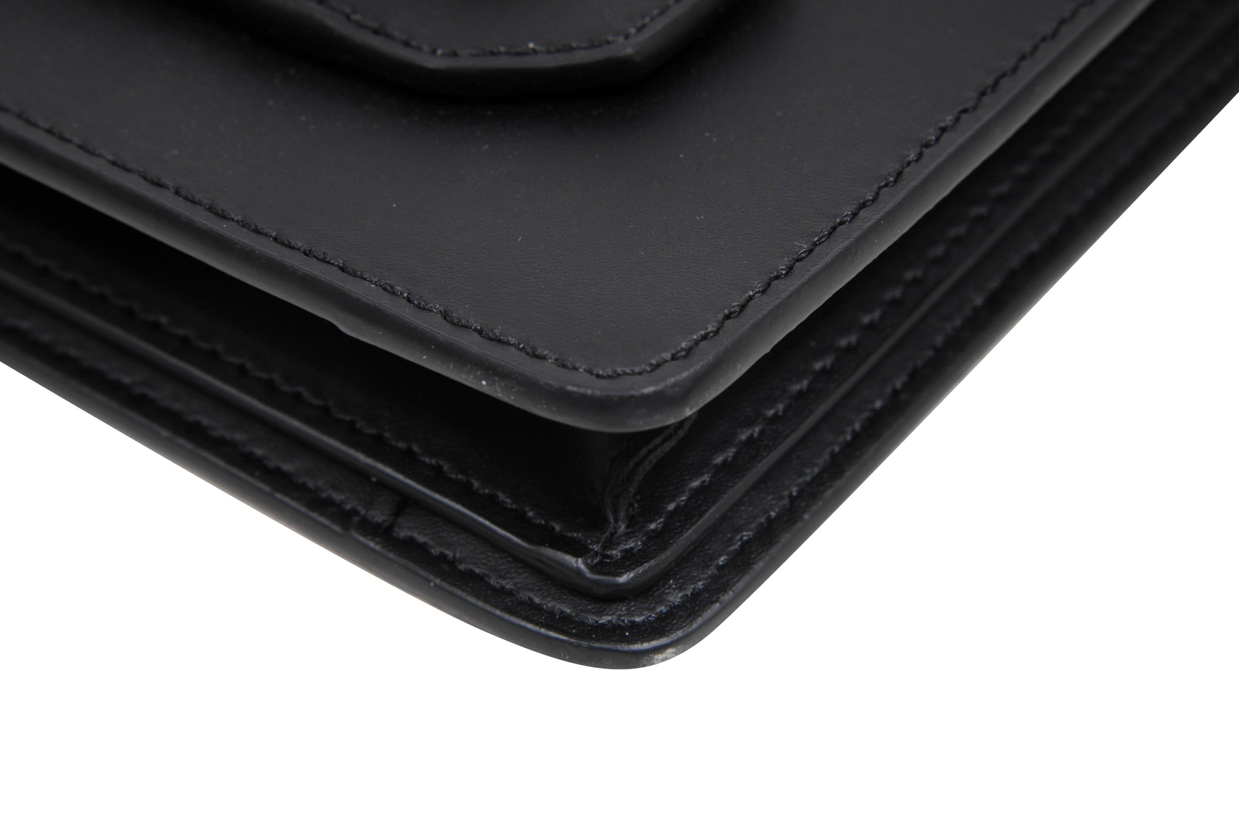 da uomo o donna Fendi Donna Pouch Nero Pelle Marrone FF Logo Clutch Uomo Travel File Palladium in vendita