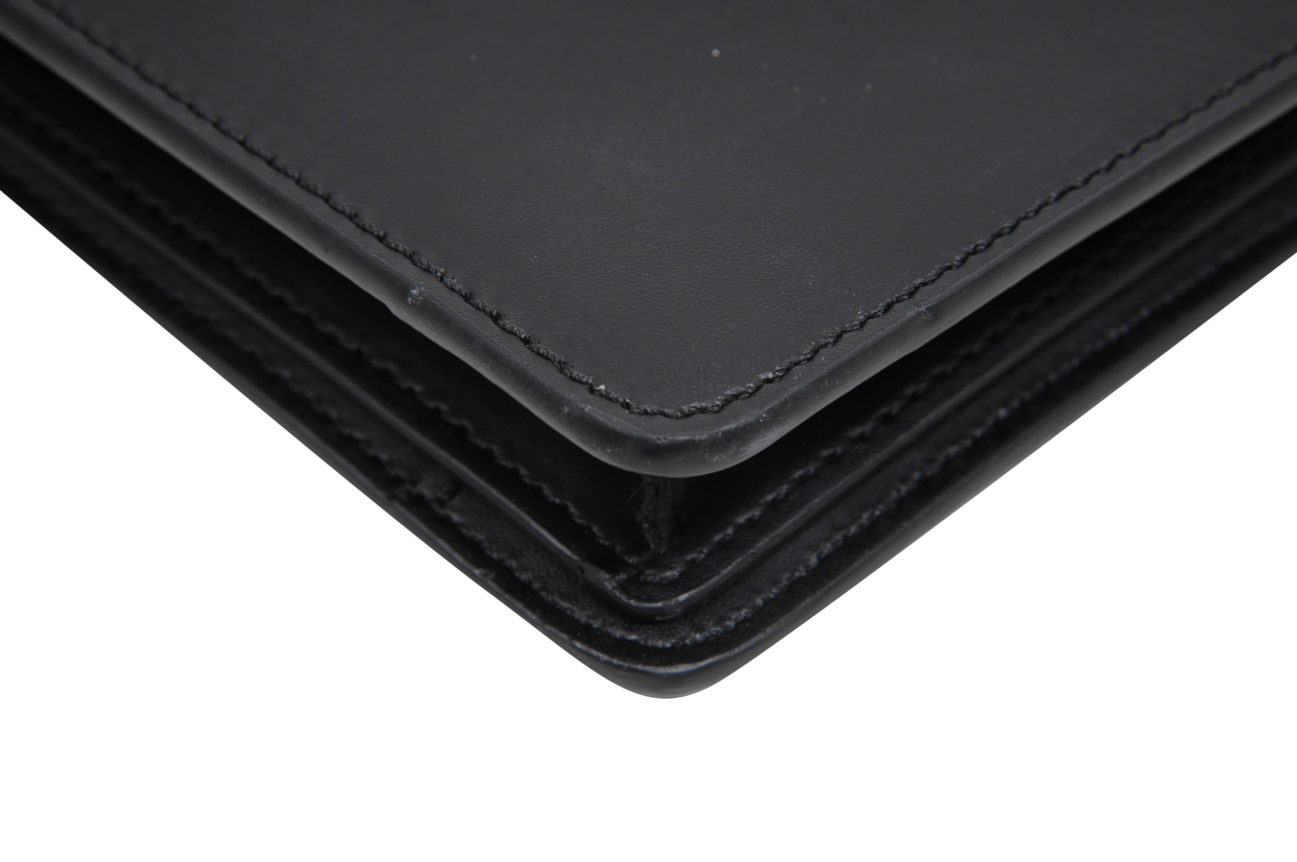 Fendi Donna Pouch Nero Pelle Marrone FF Logo Clutch Uomo Travel File Palladium in vendita 2