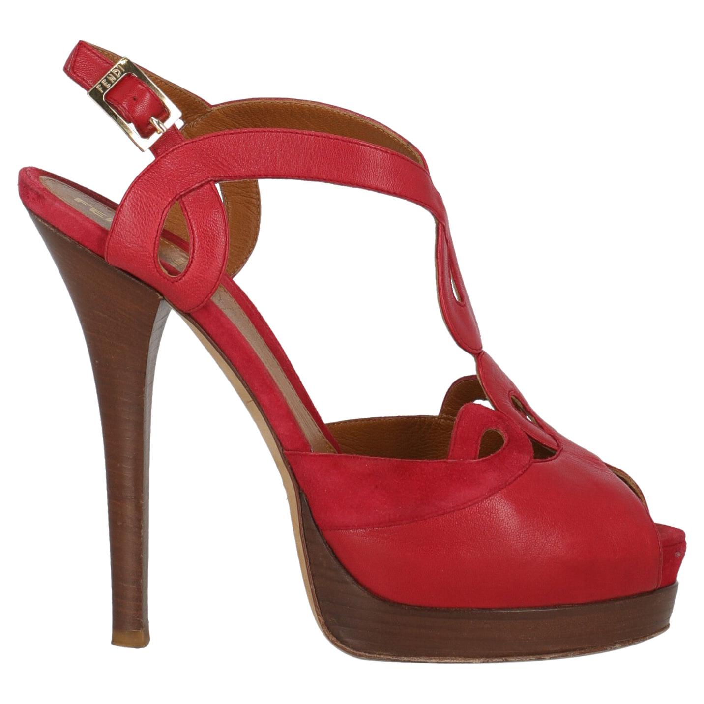 Fendi Women  Pumps Red Leather IT 40 For Sale