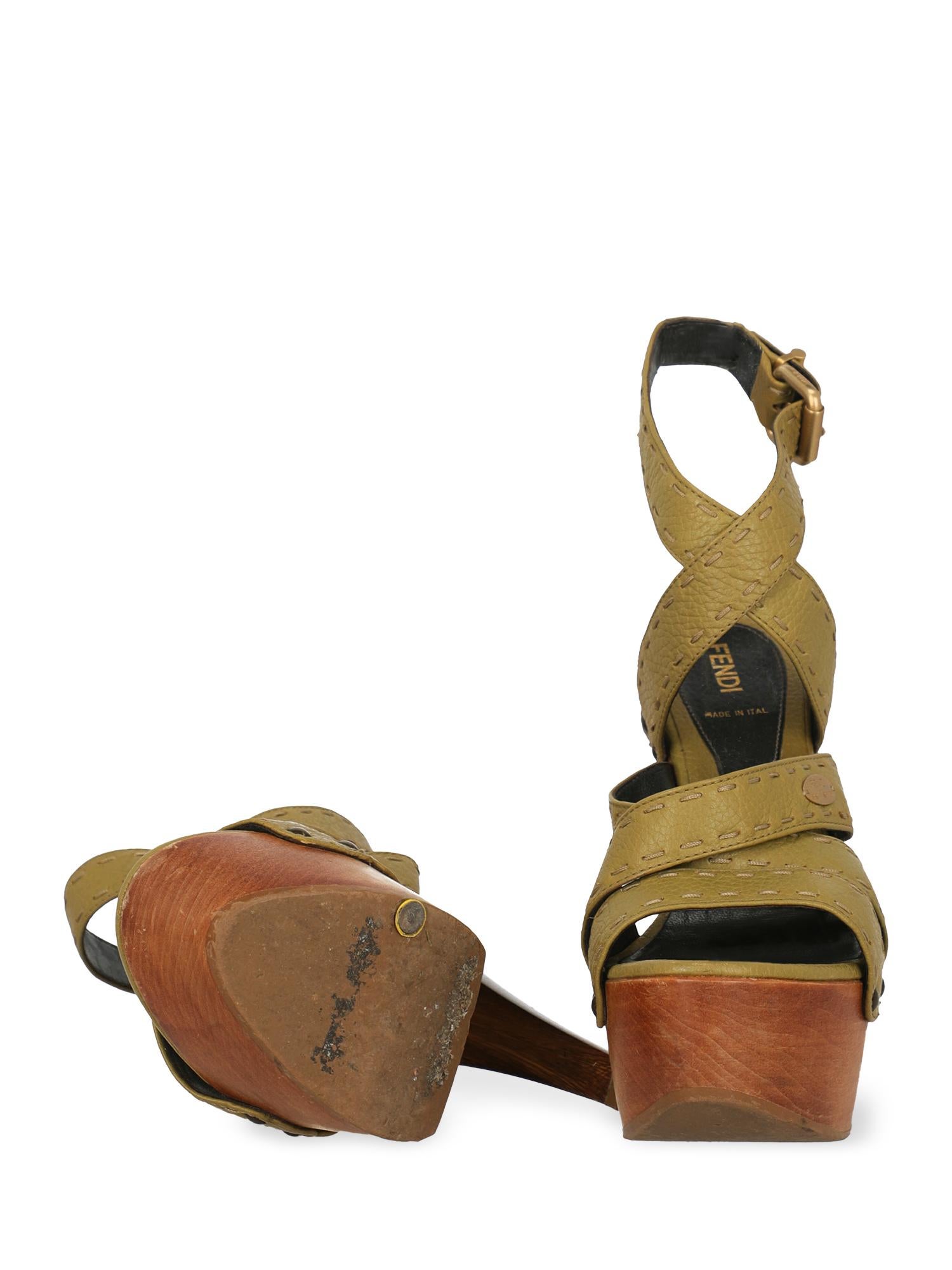 Brown Fendi Women  Sandals Green Leather IT 36.5 For Sale