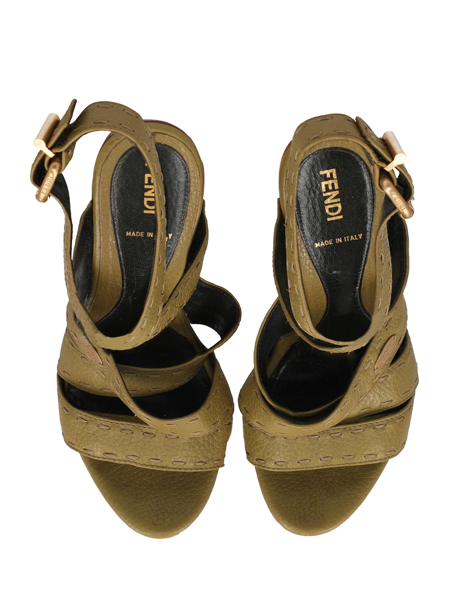 Women's Fendi Women  Sandals Green Leather IT 36.5 For Sale