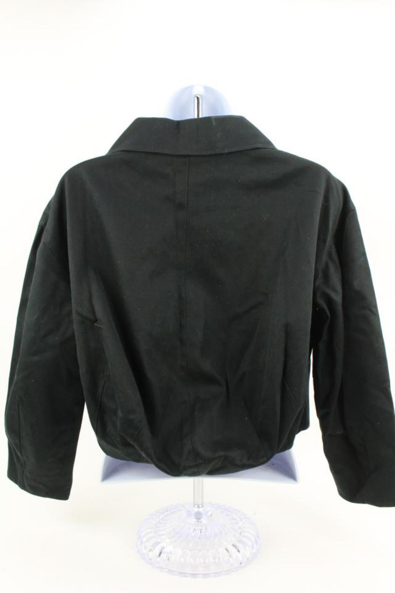 Fendi Women's US size Small Black Cropped Blazer 124f13 For Sale 1