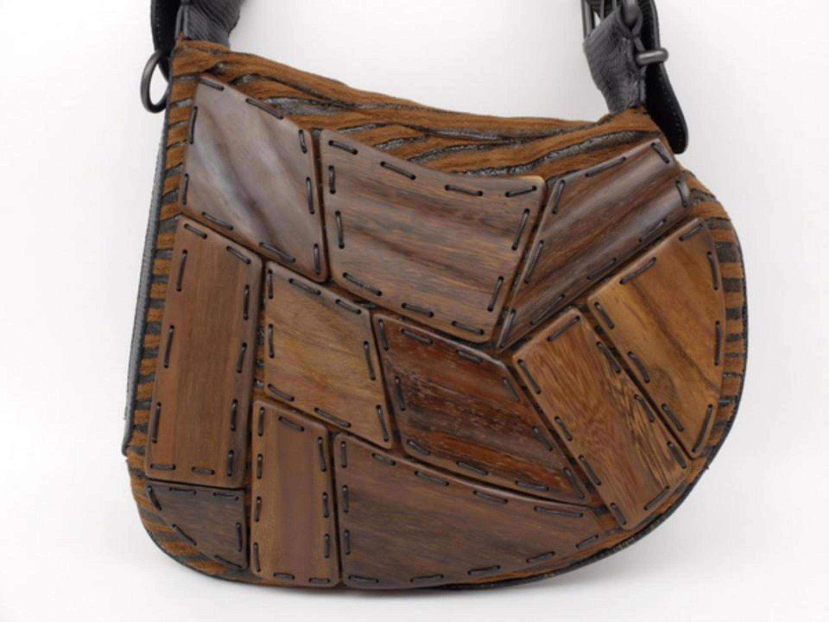 Fendi Wooden Patchwork Kidney Bean Hobo 230998 Brown Wool Shoulder Bag For Sale 2