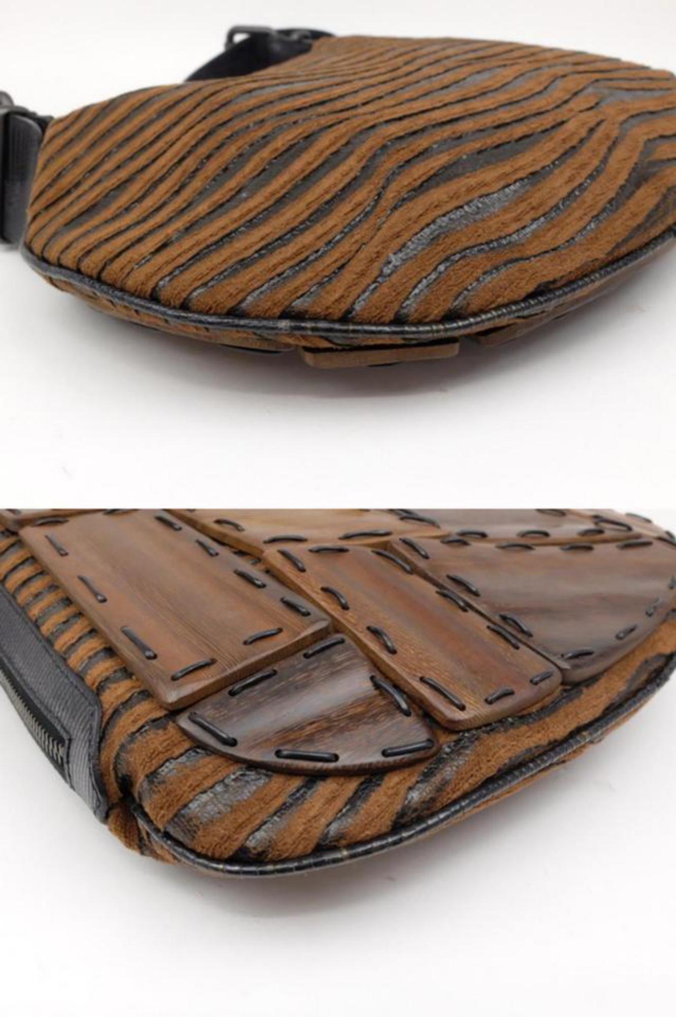 Fendi Wooden Patchwork Kidney Bean Hobo 230998 Brown Wool Shoulder Bag For Sale 3