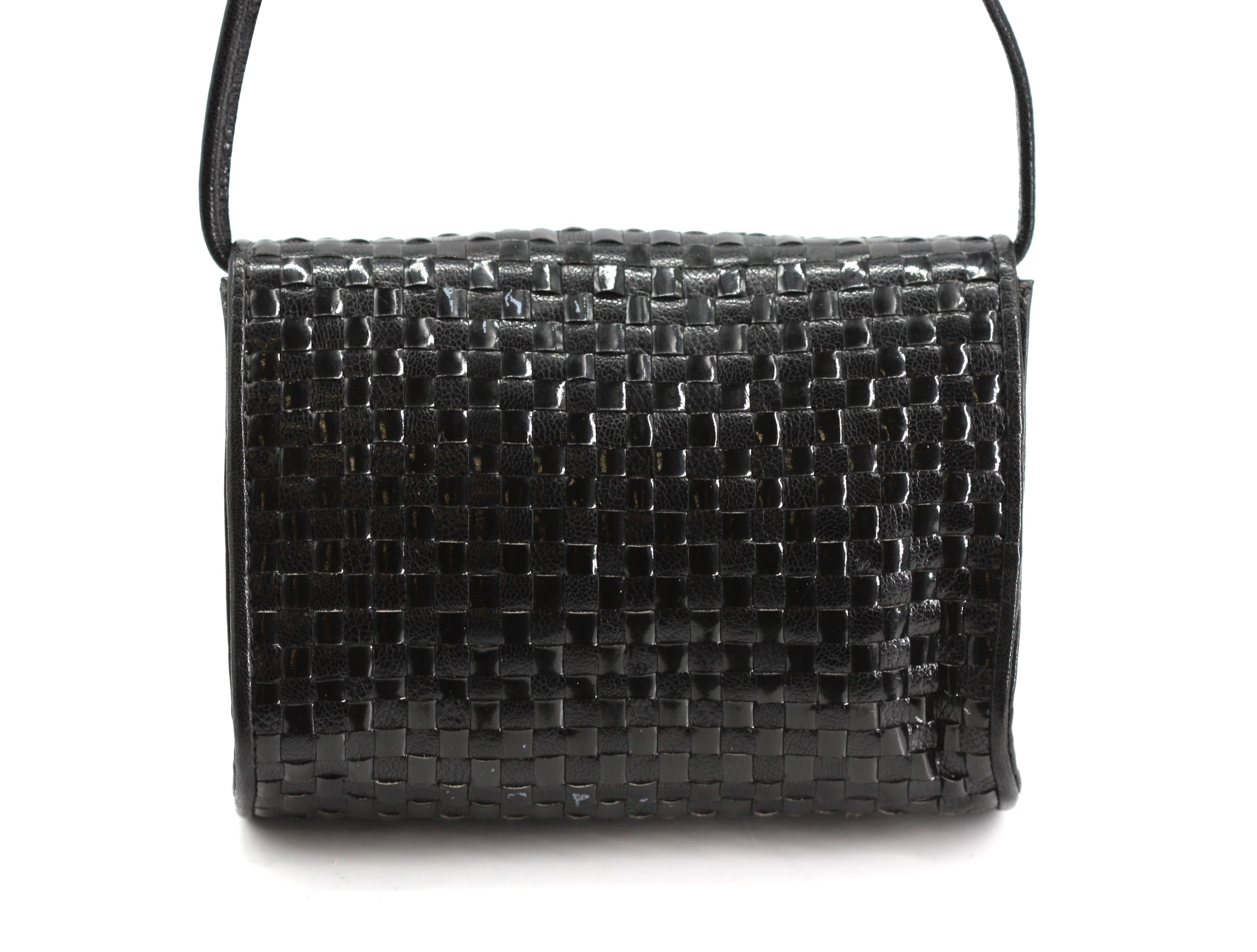 Fendi Monedero de Piel Negro Tejido en venta 1