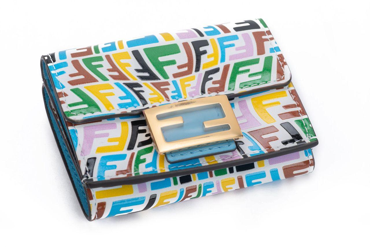 fendi tri fold wallet