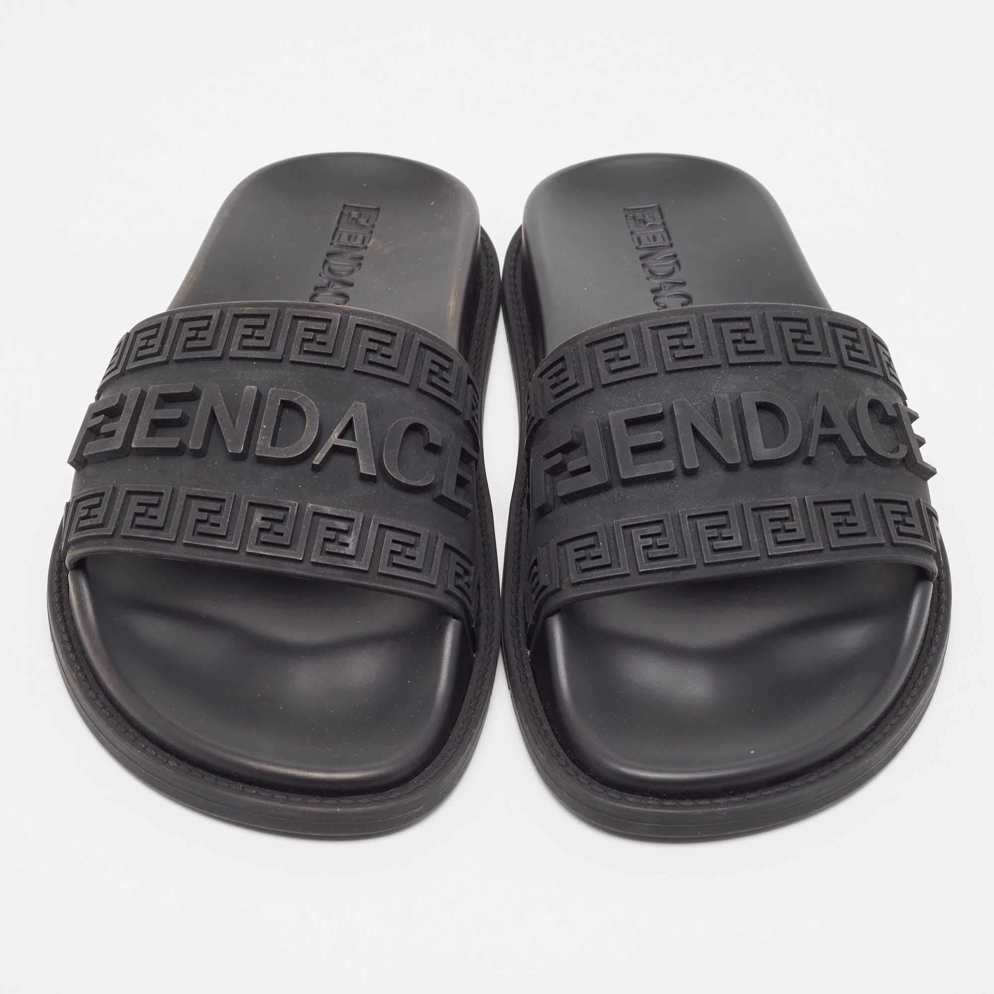 These Fendi x Versac rubber slides for men have the branding of both brands on the uppers. They're perfect for the beach, vacation days, or everyday use.

Includes: Original Dustbag, Original Box