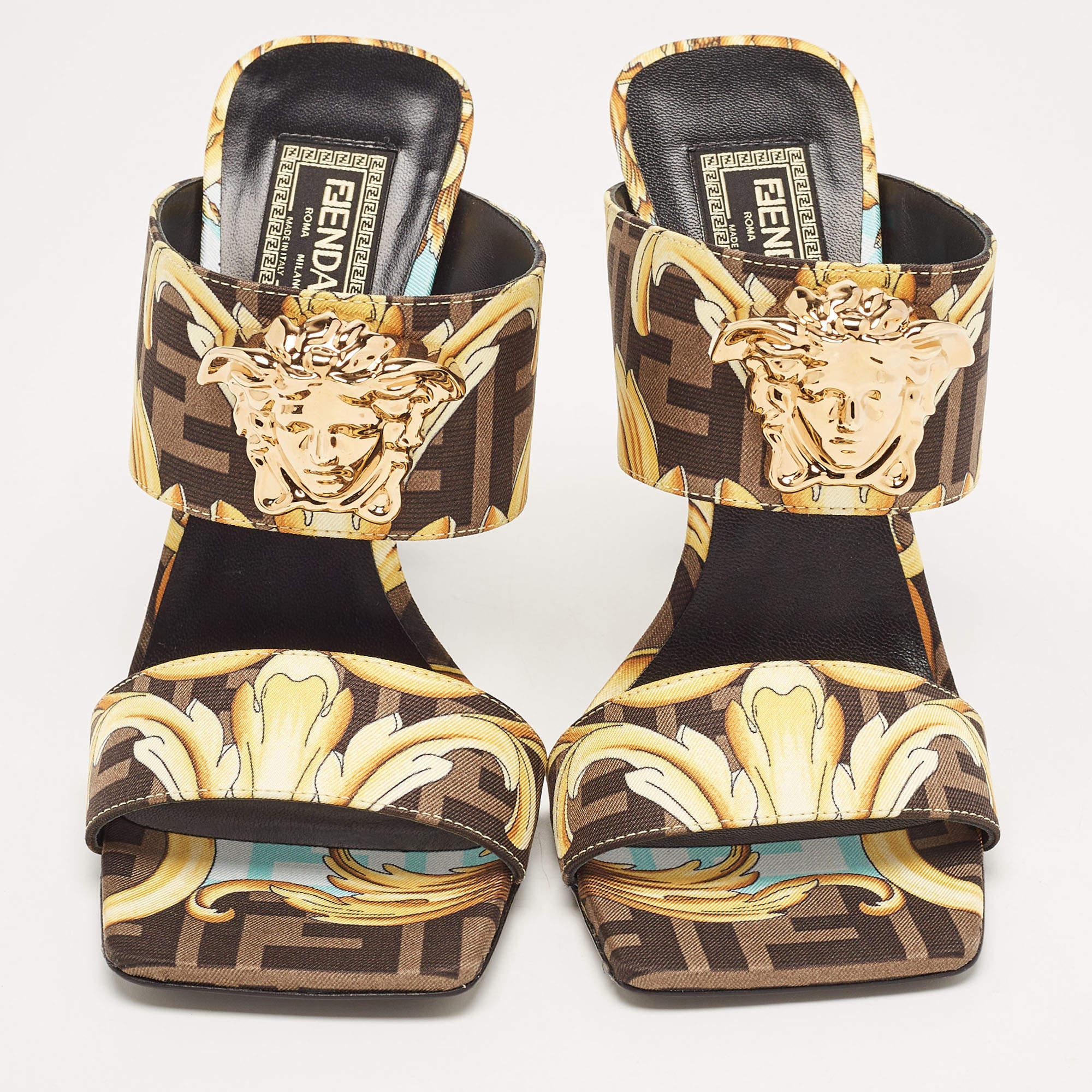 Perfectly sewn and finished to ensure an elegant look and fit, these Fendi x Versace slides are a purchase you'll love flaunting. They look great on the feet.

