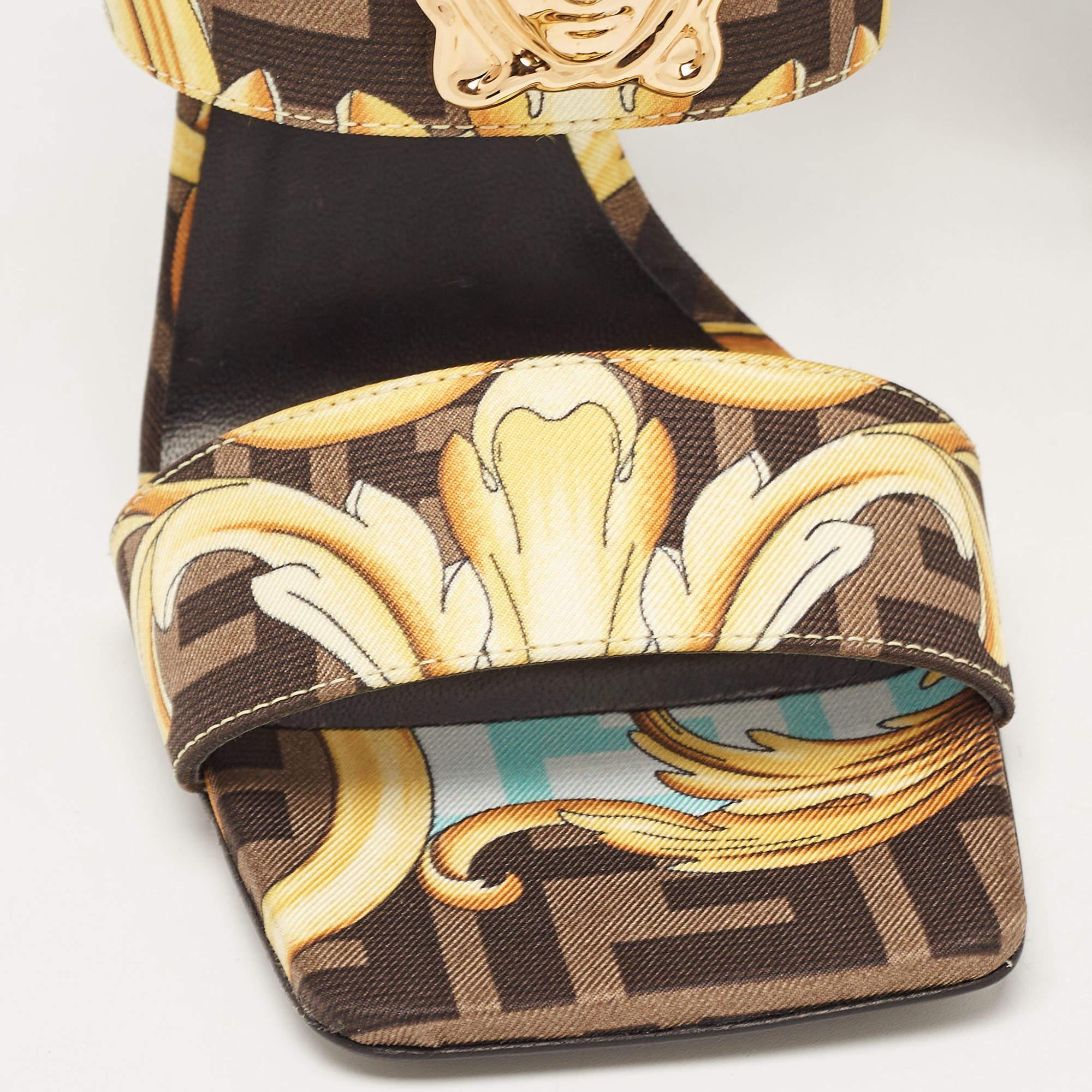 Women's Fendi x Versace Black/Yellow Baroque Fabric Fendace Medusa Slide Sandals Size 36 For Sale