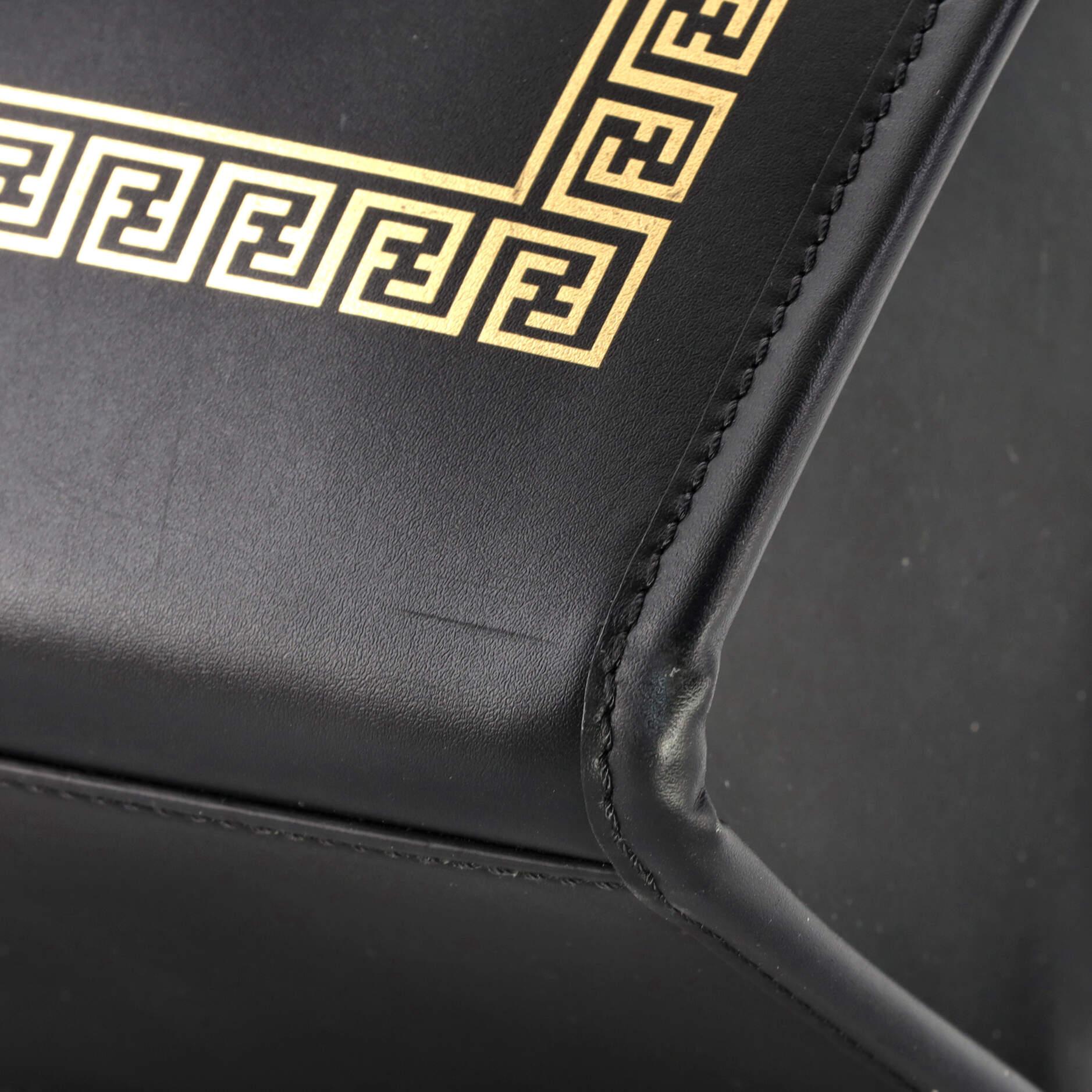 Fendi x Versace Fendace Convertible Sunshine Shopper Tote Printed Leather Medium For Sale 2