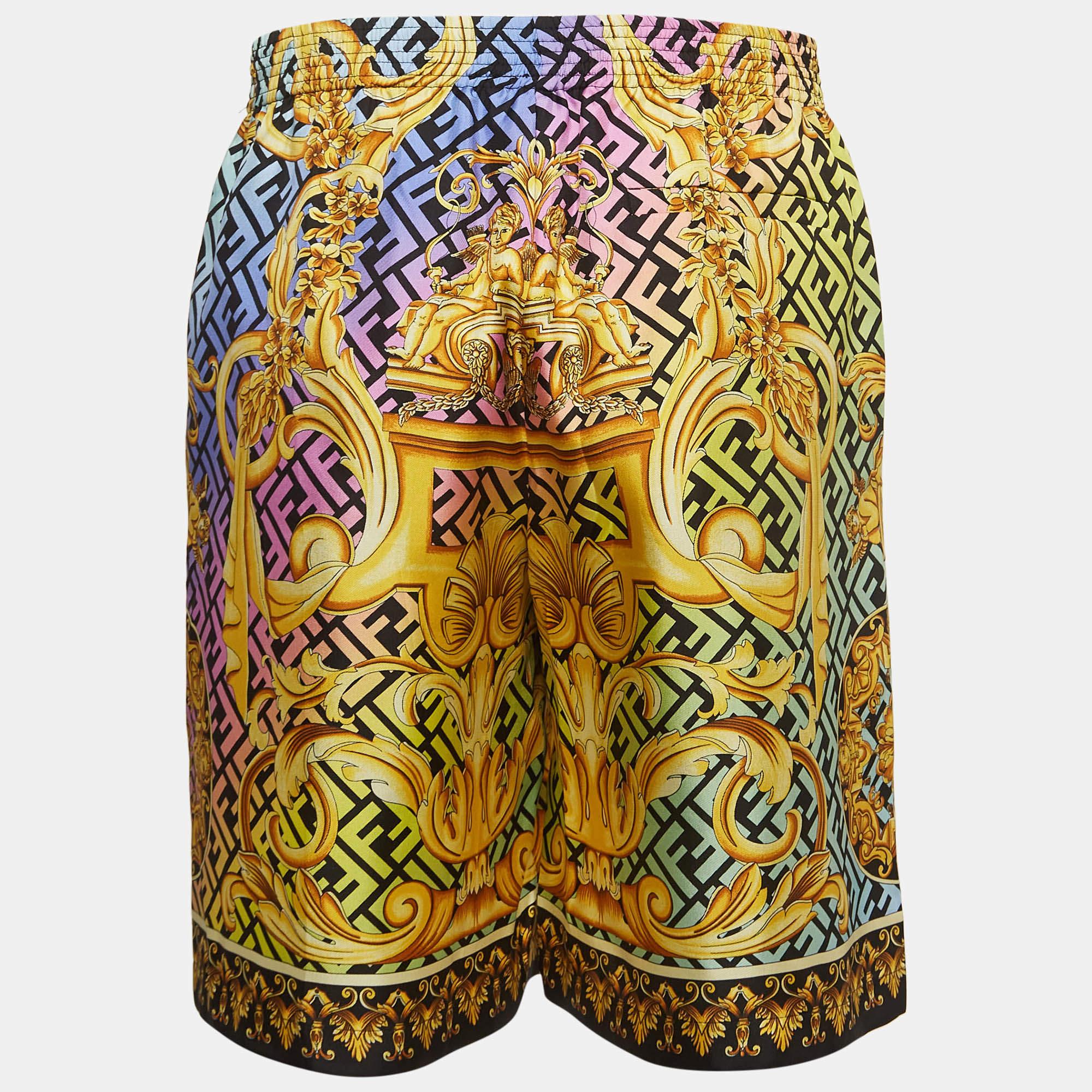 Fendi X Versace Monogram Baroque Print Silk jogger Shorts M In Excellent Condition In Dubai, Al Qouz 2