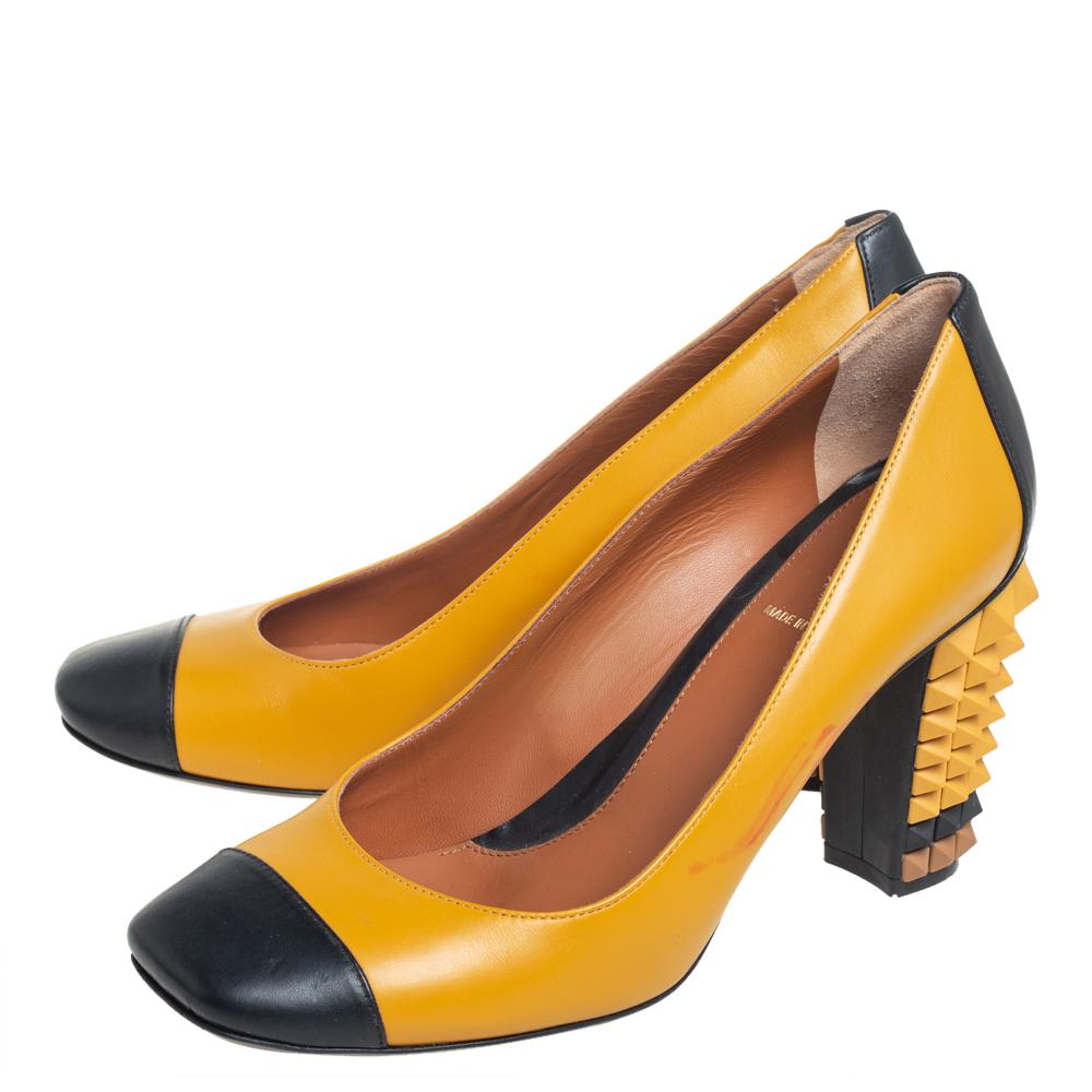 Brown Fendi Yellow/Black Leather Cap Toe Block Heel Pumps Size 38.5