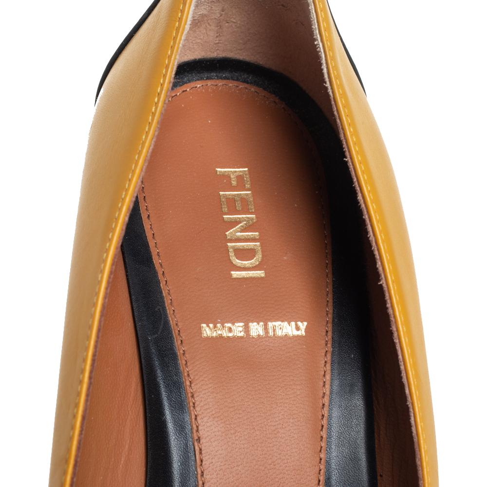 Fendi Yellow/Black Leather Cap Toe Block Heel Pumps Size 38.5 In Good Condition In Dubai, Al Qouz 2