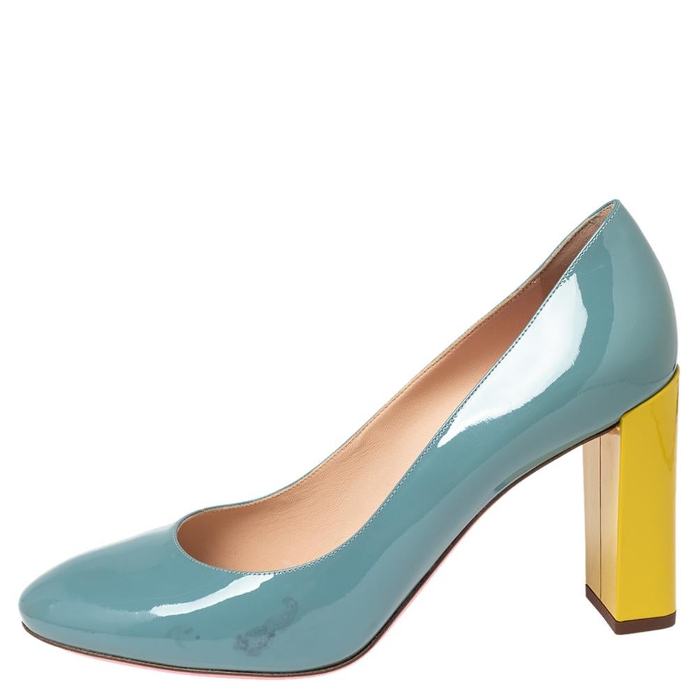 Made by Fendi, these pumps are the perfect mix of comfort and style. Look alluring and modern in these Eloise pumps that are crafted in patent leather featuring round toes and contrastingly colored block heels. Stand out from the crowd while donning