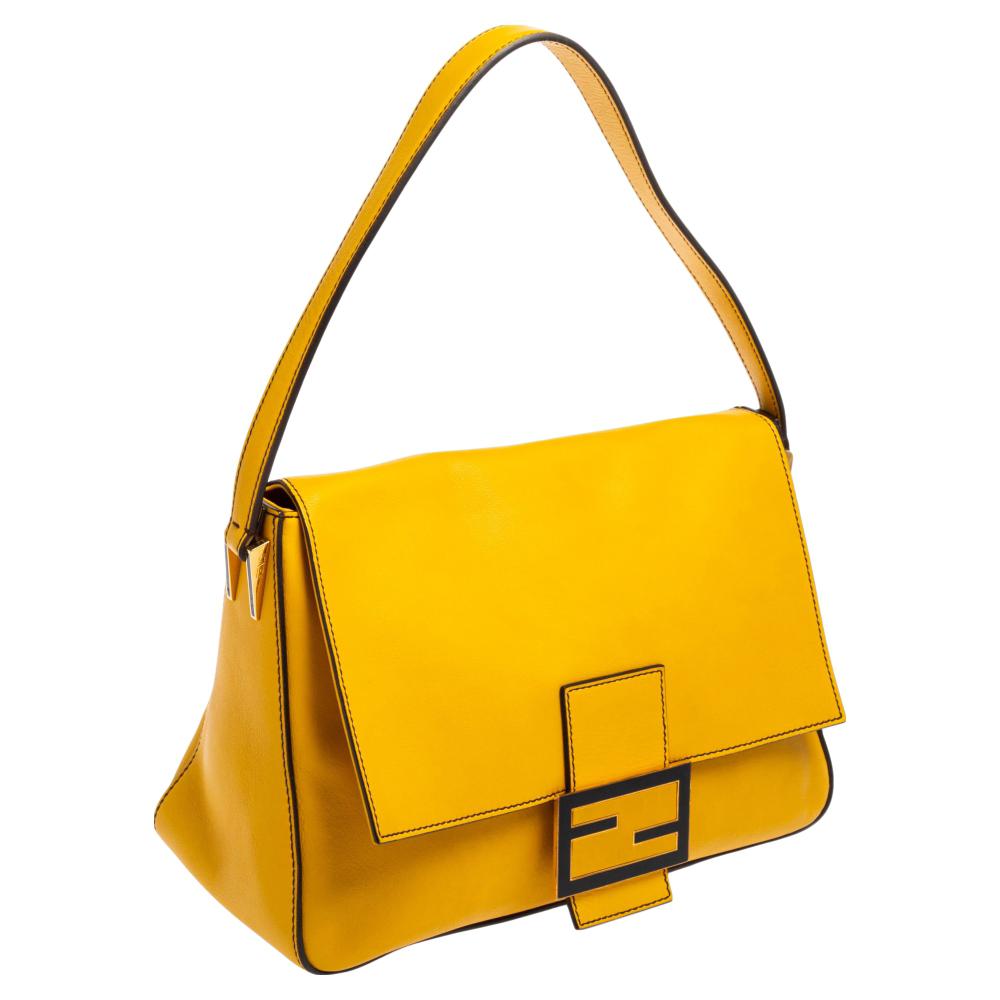Fendi Yellow Leather Mama Forever Large Flap Shoulder Bag In Good Condition In Dubai, Al Qouz 2