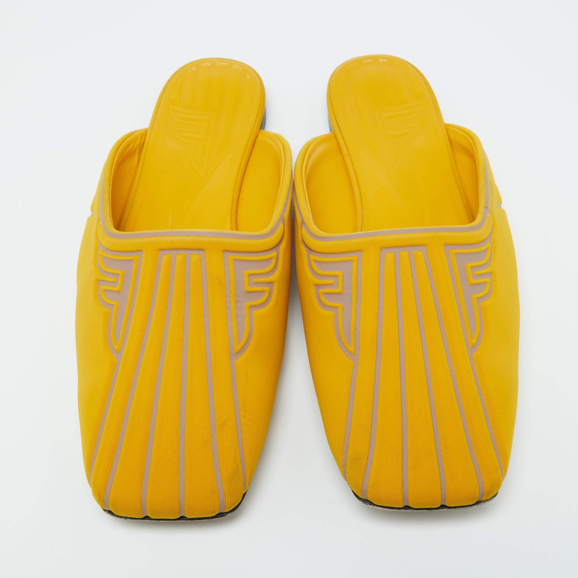 Jaune Fendi Mules FFreedom jaune en néoprène, taille 37