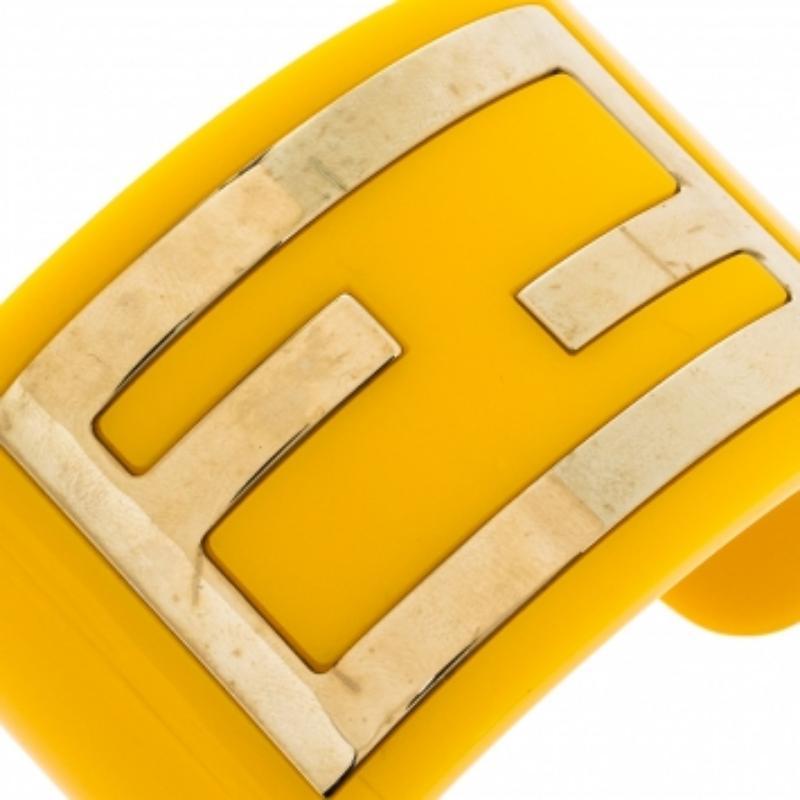 Fendi Yellow Resin Zucca Cuff Bracelet In Good Condition For Sale In Dubai, Al Qouz 2