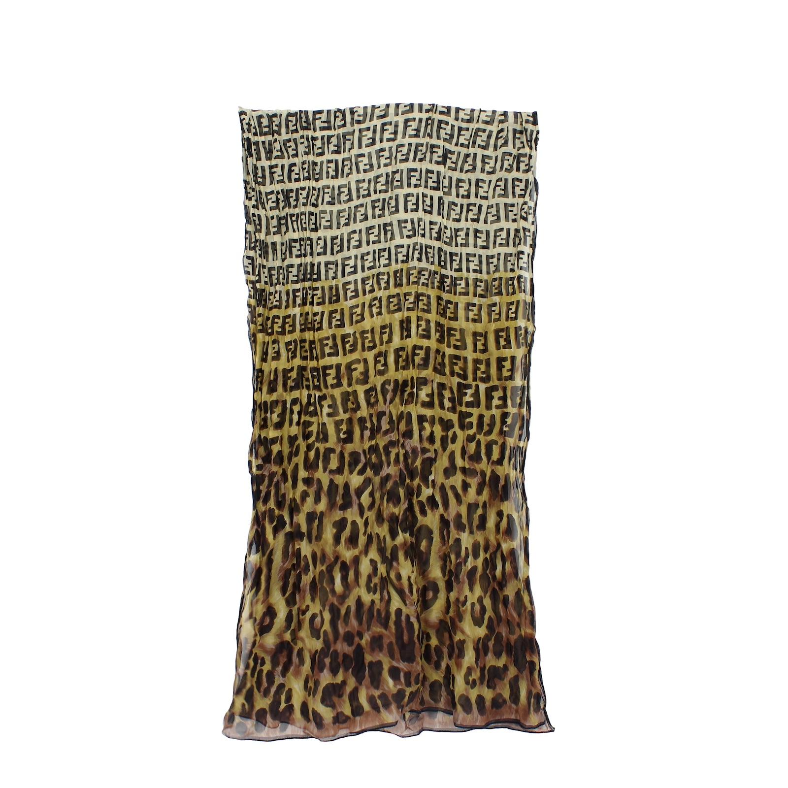 Fendi Zucca Brown Beige Silk Monogram Leopard Scarf 2000s Excellent état - En vente à Brindisi, Bt