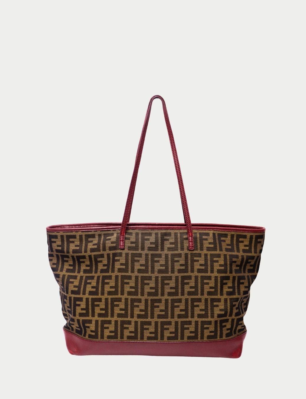 Fendi - Fourre-tout en toile Zucca avec bordure en cuir rouge Bon état - En vente à Amman, JO