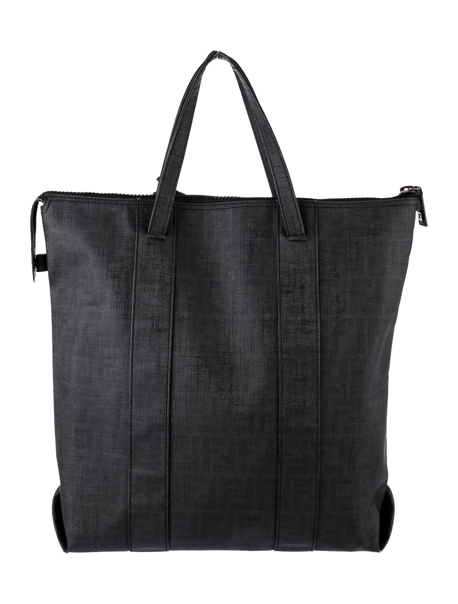 Fendi Zucca FF Coated Canvas North South Zip Tote In Good Condition For Sale In Montreal, Quebec