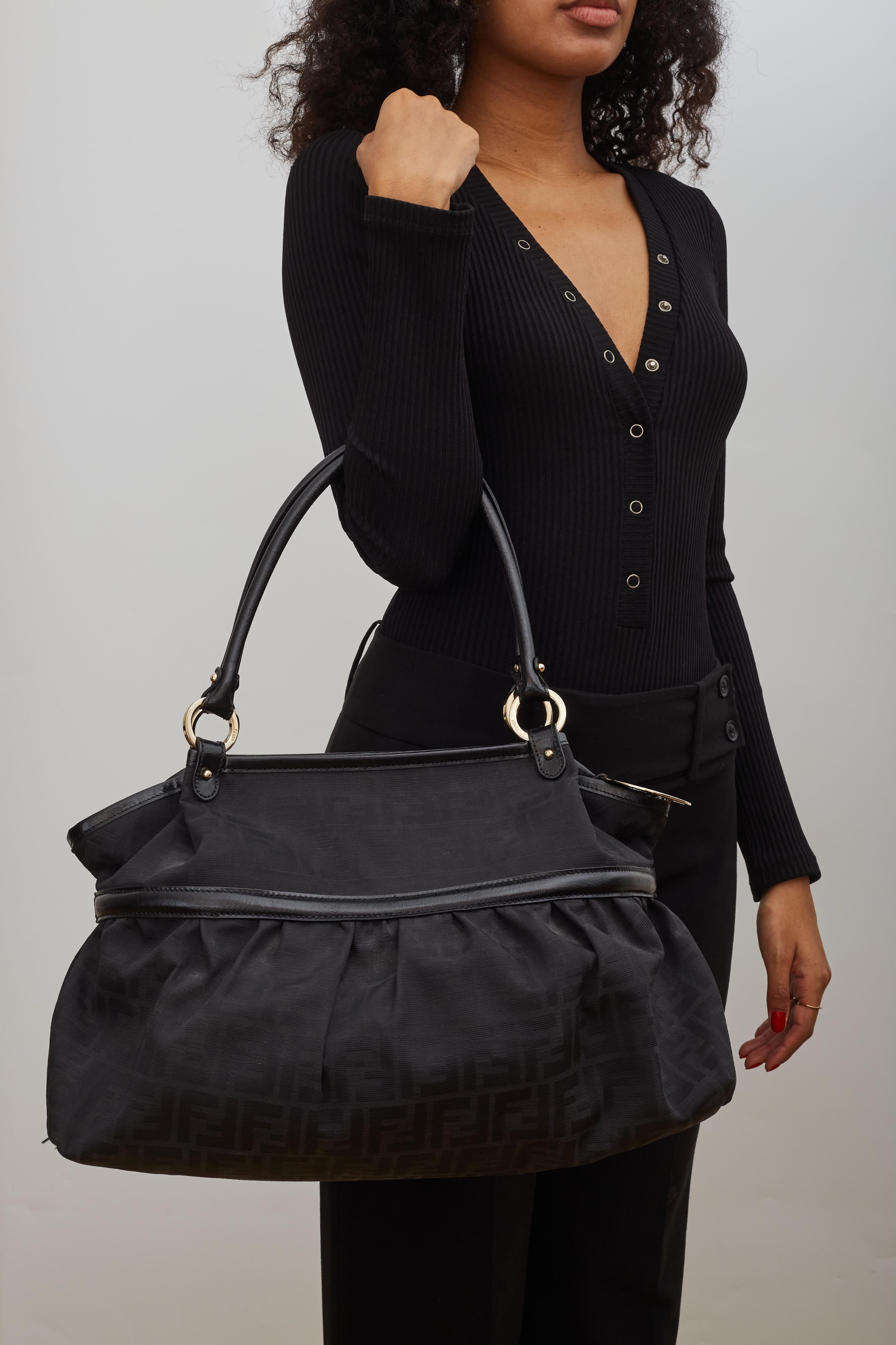 Fendi Zucca Print Black Top Handle Shoulder Bag (8BH186) For Sale 6