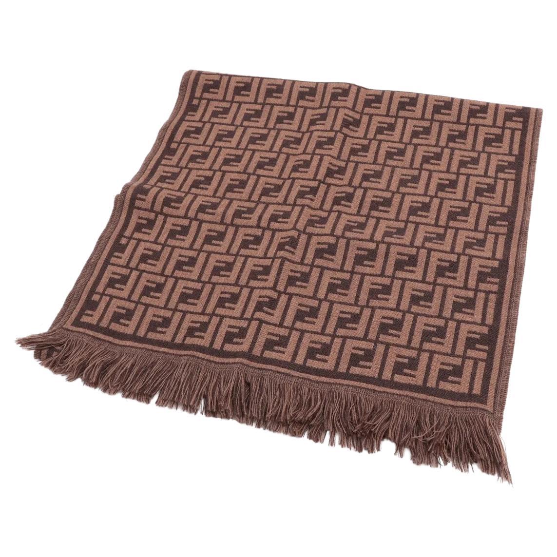 Fendi Zucca Wool Scarf Brown en venta