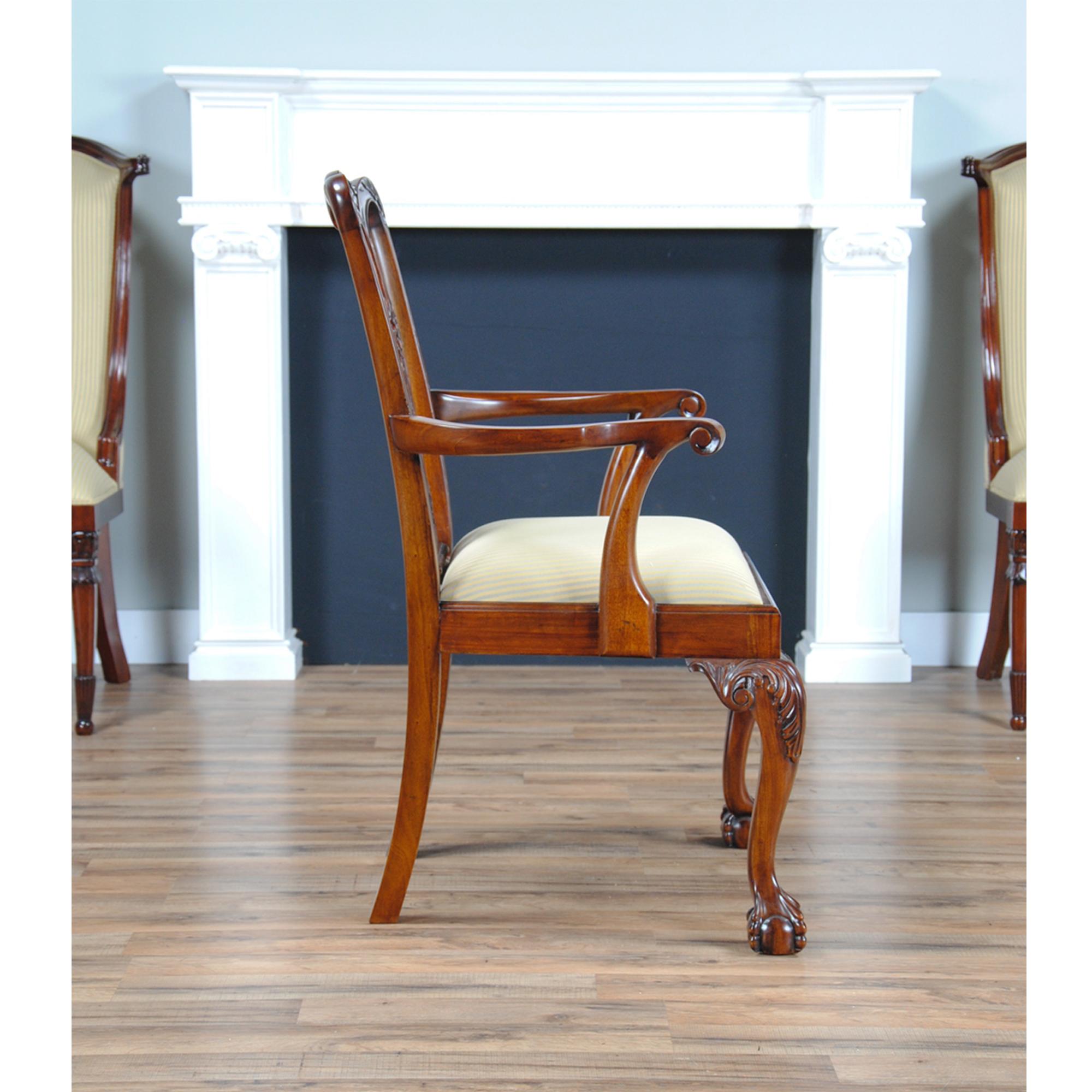 Fenton Mahogany Chairs, Set of 10 In New Condition For Sale In Annville, PA