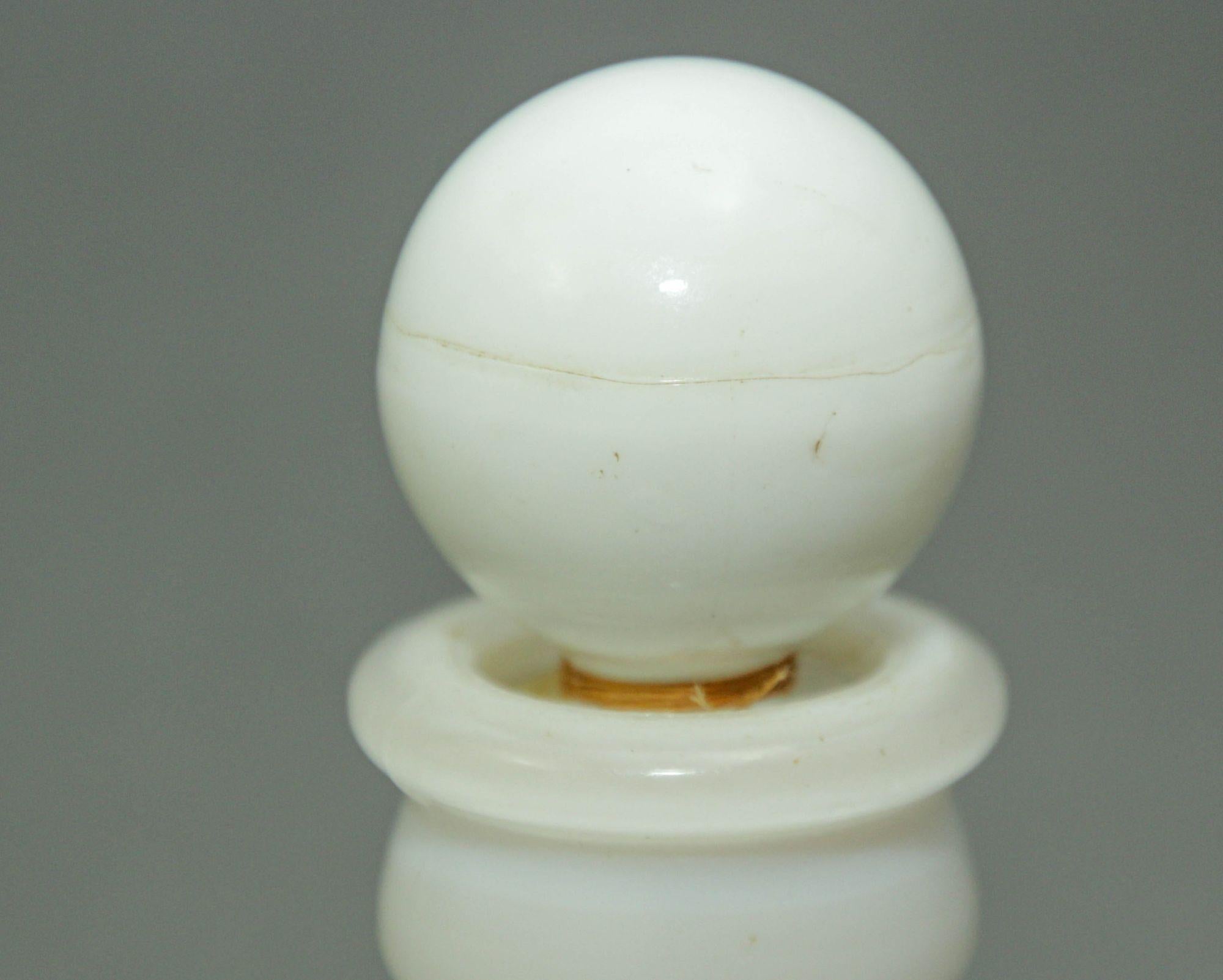 Fenton Wrisley Hobnail White Opalescent Glass Cologne Bottle With Stopper 2