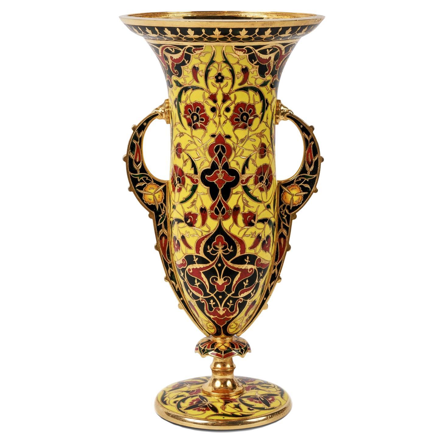 Ferdinand Barbedienne, vase français en bronze doré et émail champlevé, vers 1870
