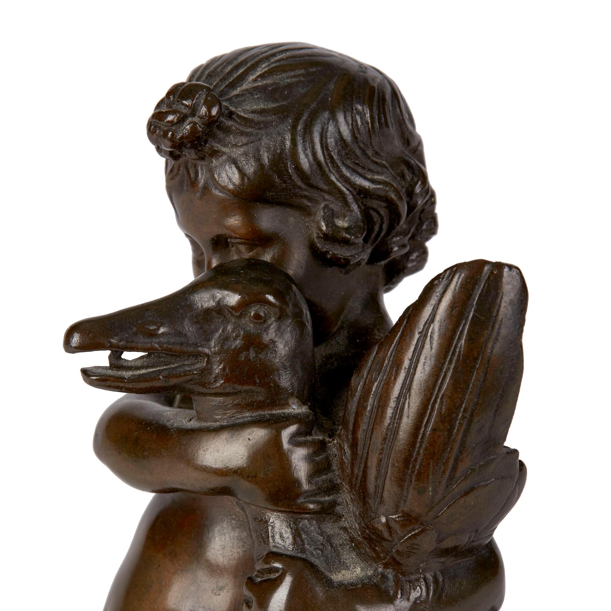 Bronze Ferdinand Barbedienne Garçon en bronze & Sculpture d'oie 19ème siècle en vente