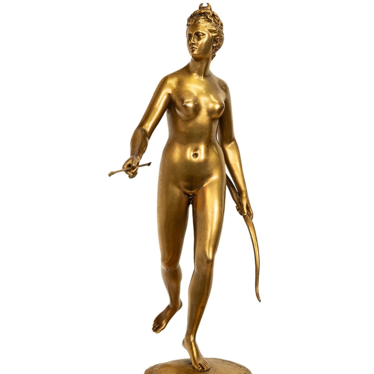 Ancienne statue française du Grand Tour en bronze doré sur colonne Diane la chasseuse 1838 en vente 10