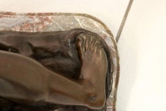 Lottatori. Bronzo patinato, altezza 39 cm + 4 cm di piedistallo, larghezza 46 cm, lunghezza 27 cm.