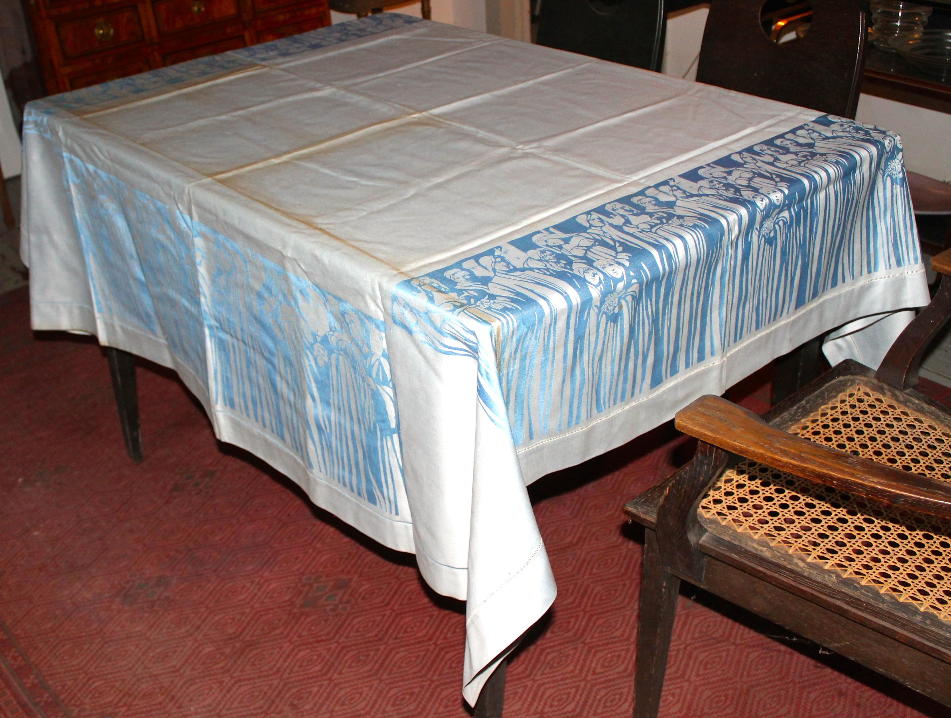 Ferdinand Nigg, Demask Jugenstil Norbert Langer and Sohne Tablecloth/Napkins In Good Condition For Sale In Sharon, CT