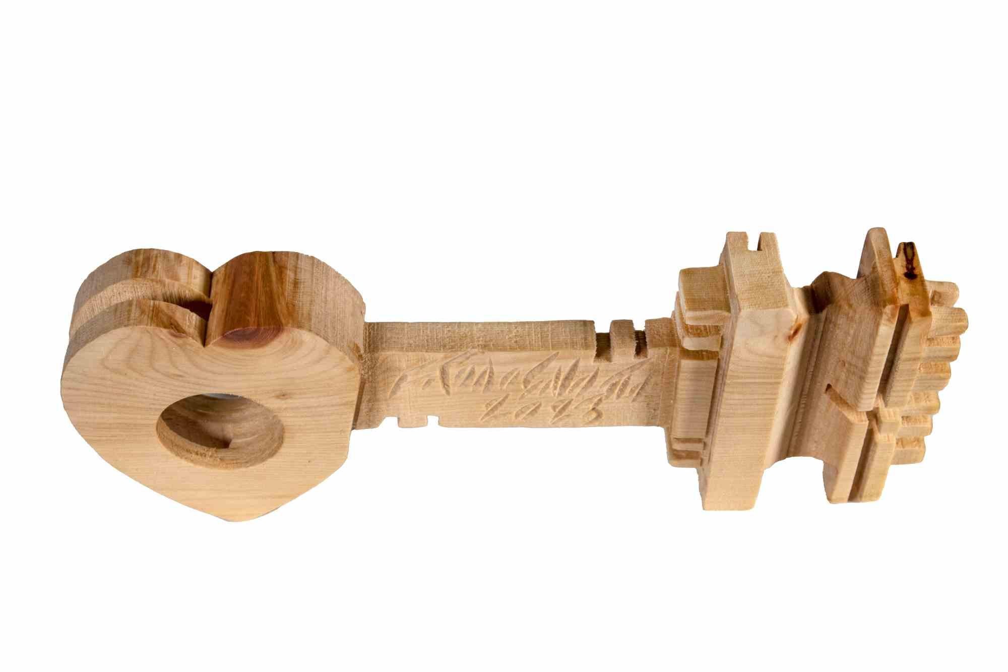 The Key to Heart - Wooden Sculpture by Ferdinando Codognotto - 2023 For Sale 3