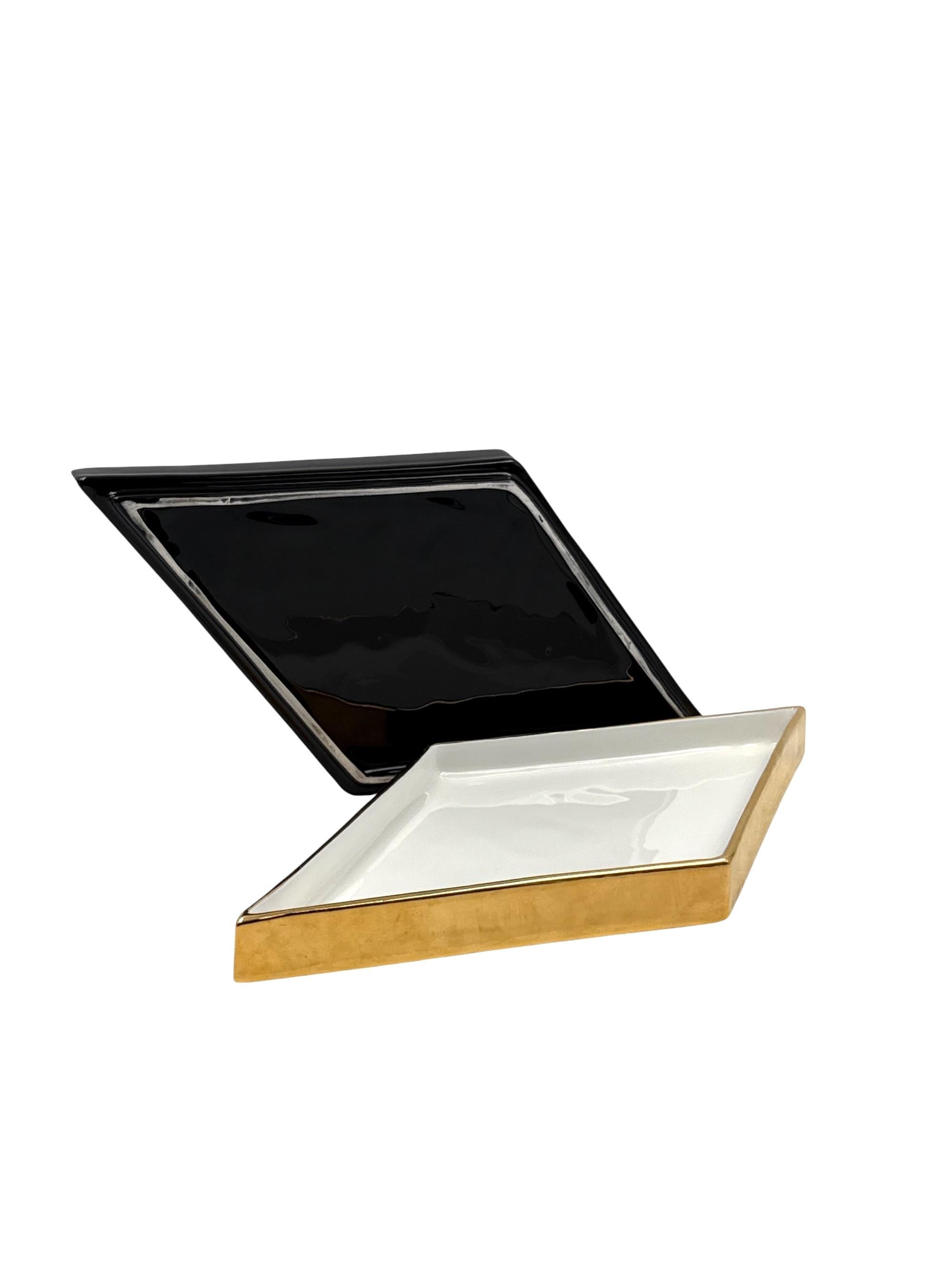 Ferdinando Loffredo, boîte en céramique dorée, ceramiche del Ferlaro, Italie, années 1970 en vente 3