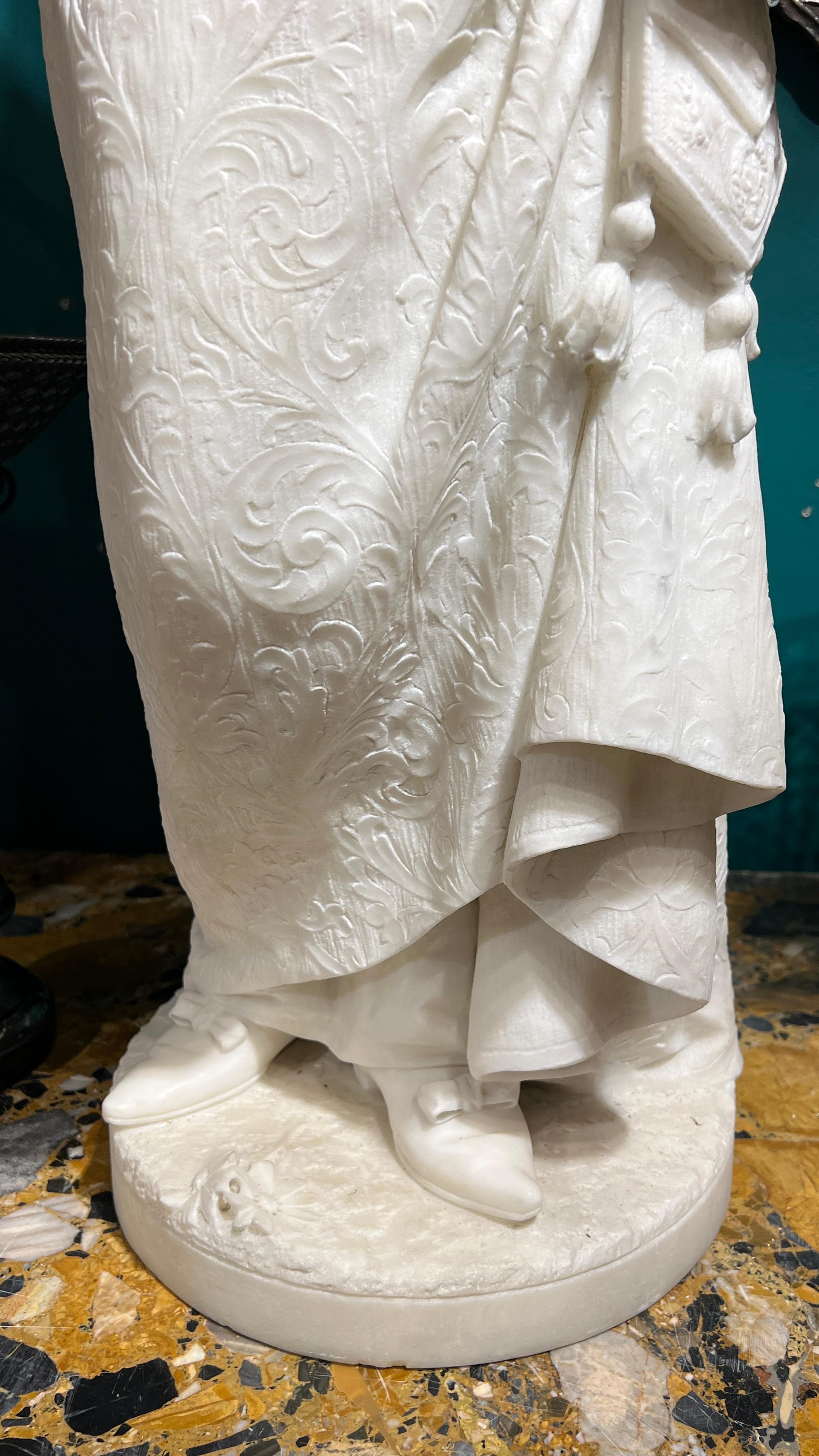 20th Century Ferdinando Vichi Italian White Marble Sculpture of a Female For Sale